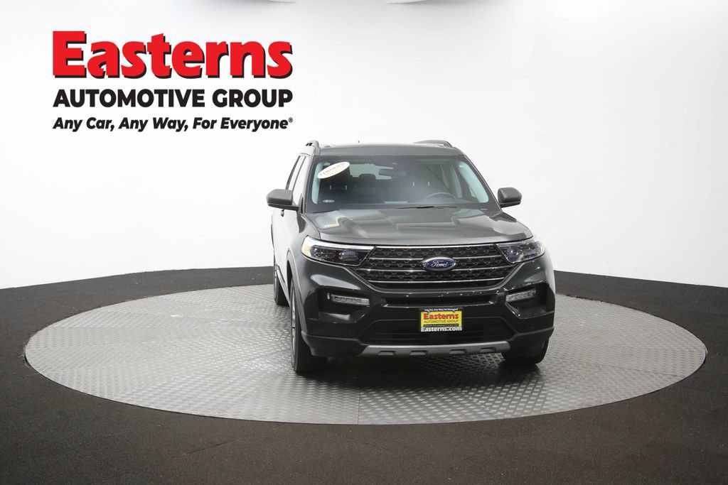 Used 2022 Ford Explorer XLT w/ Equipment Group 202A AWD/4WD image 55