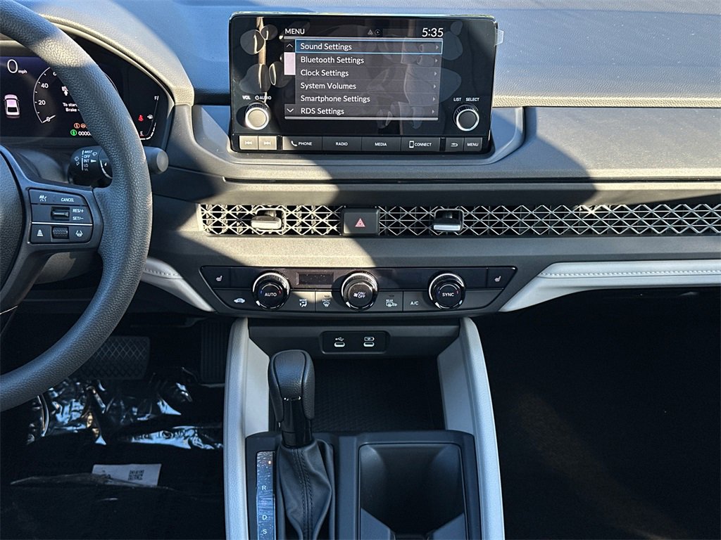New 2025 Honda Accord SE image 17