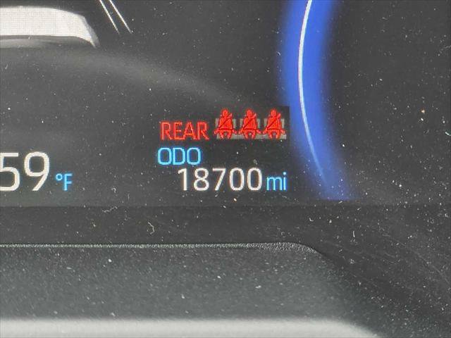Used 2025 Toyota RAV4 LE AWD/4WD image 24