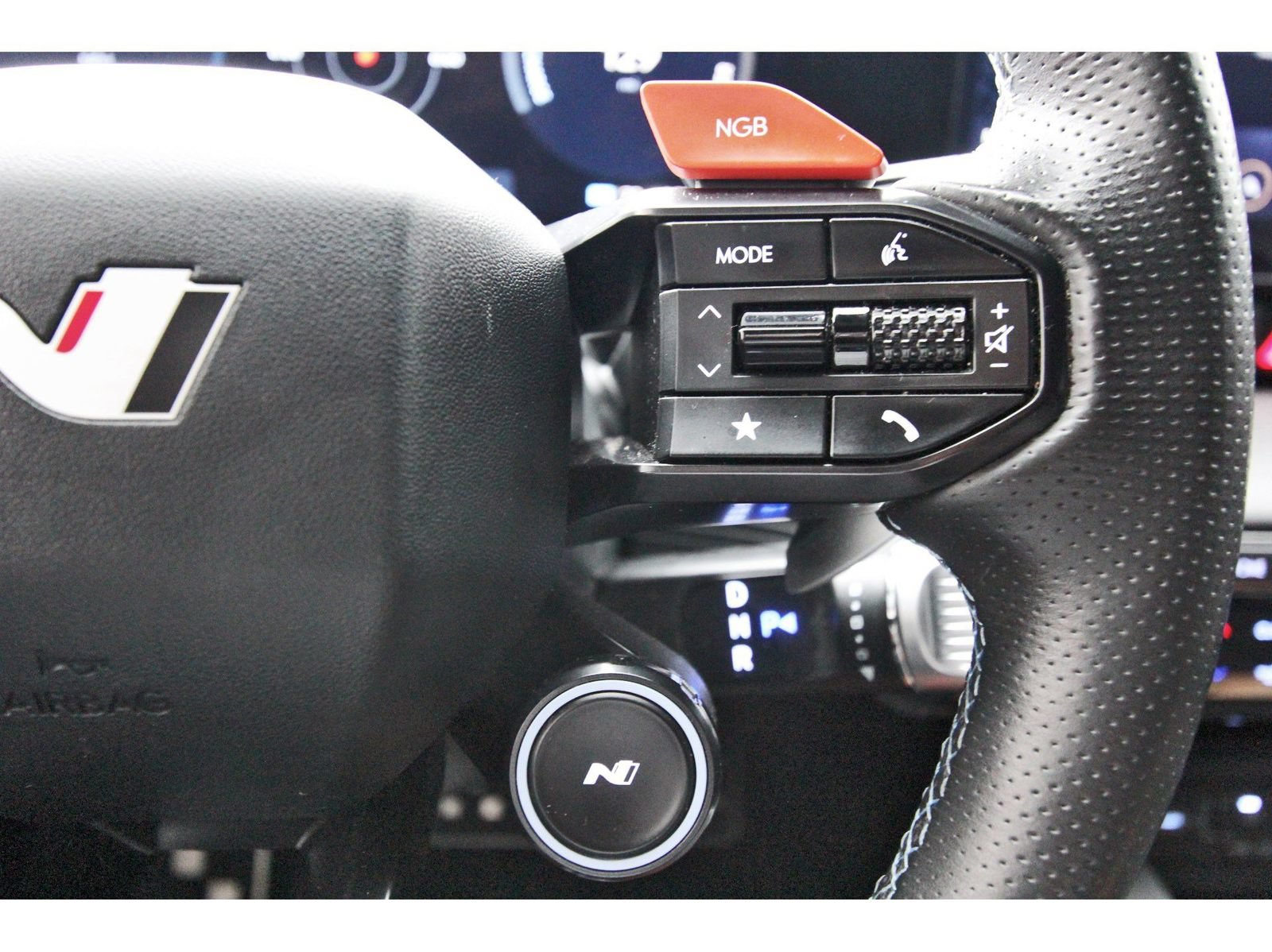 Certified 2025 Hyundai Ioniq 5 N AWD/4WD image 21