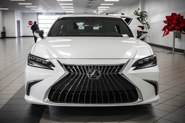 Certified 2025 Lexus ES 300h w/ Accessory Package (Z2) FWD image 4