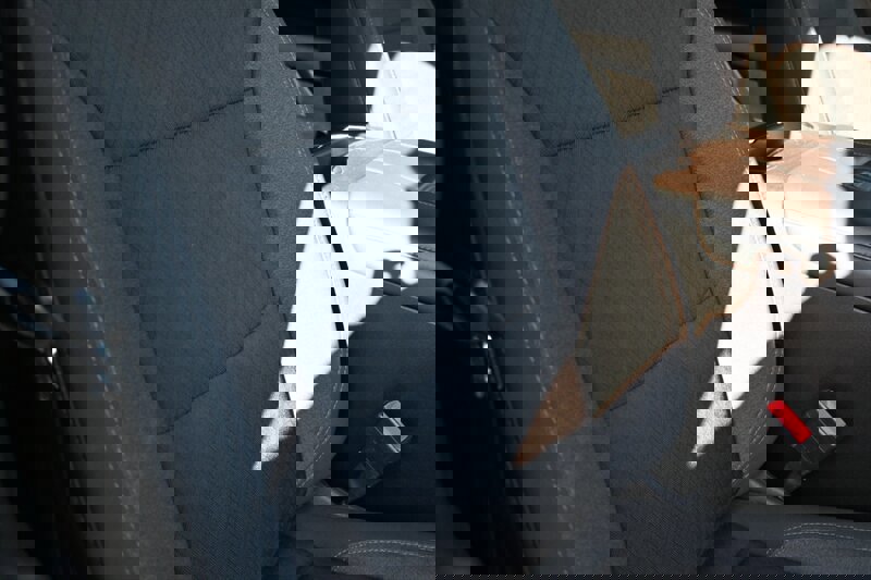 Used 2022 GMC Yukon SLE image 52