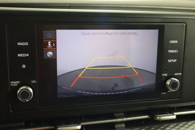 Used 2023 Kia Carnival LX FWD image 37