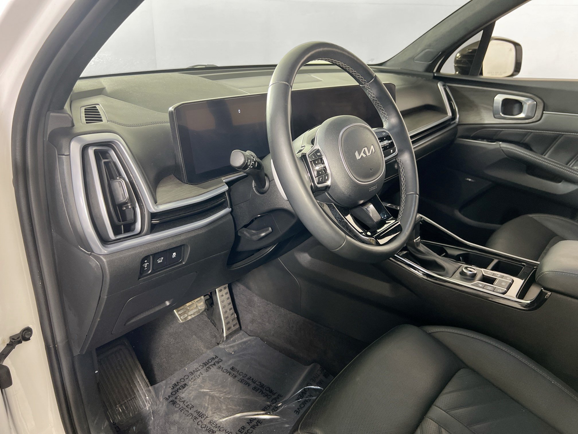 Used 2024 Kia Sorento SX Prestige AWD/4WD image 9