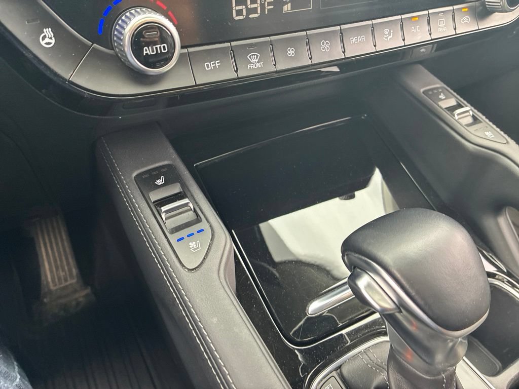 Used 2020 Kia Telluride EX AWD/4WD image 8