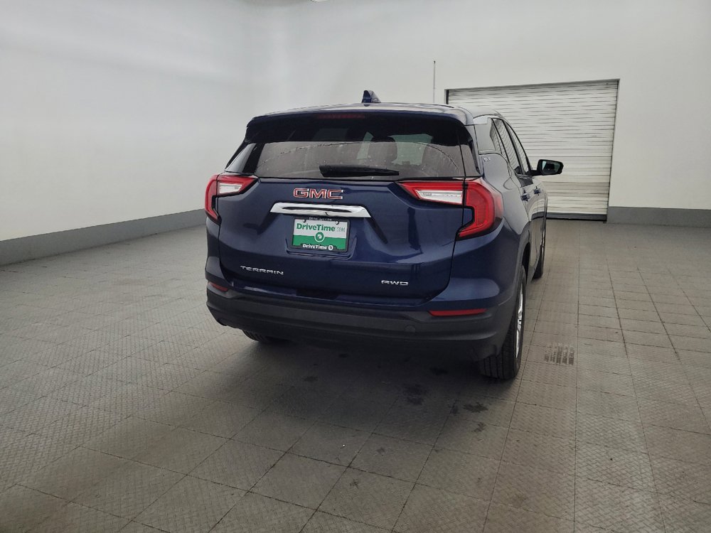 Used 2023 GMC Terrain SLE AWD/4WD image 7