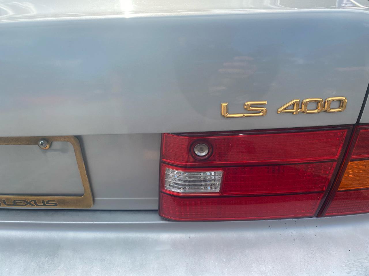 Used 1999 Lexus LS 400 RWD image 18