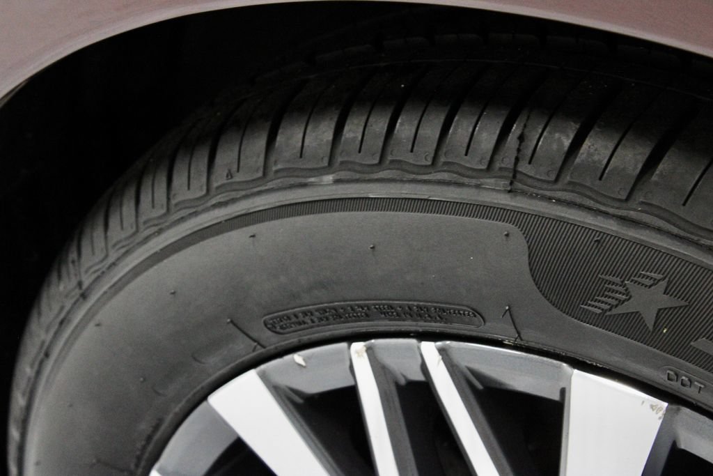 Certified 2024 Nissan Altima 2.5 SV FWD image 19
