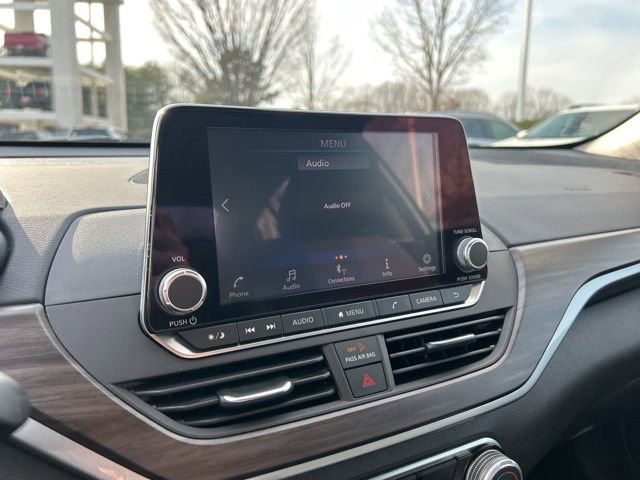 Used 2024 Nissan Altima 2.5 SV image 20