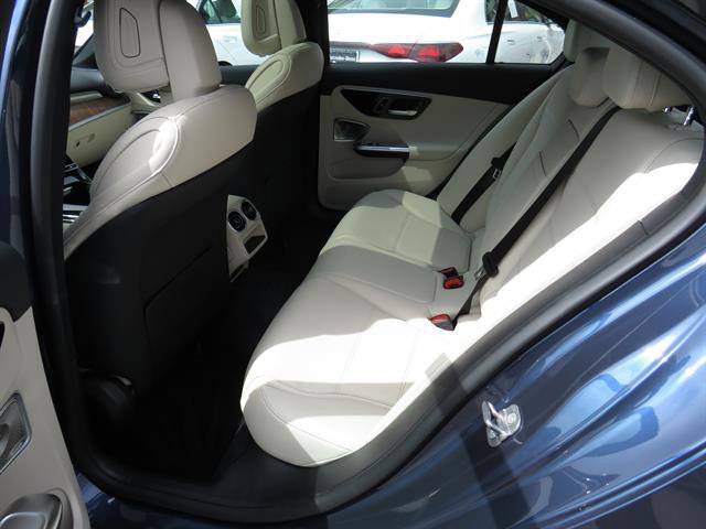 Used 2025 Mercedes-Benz C 300 4MATIC Sedan image 24