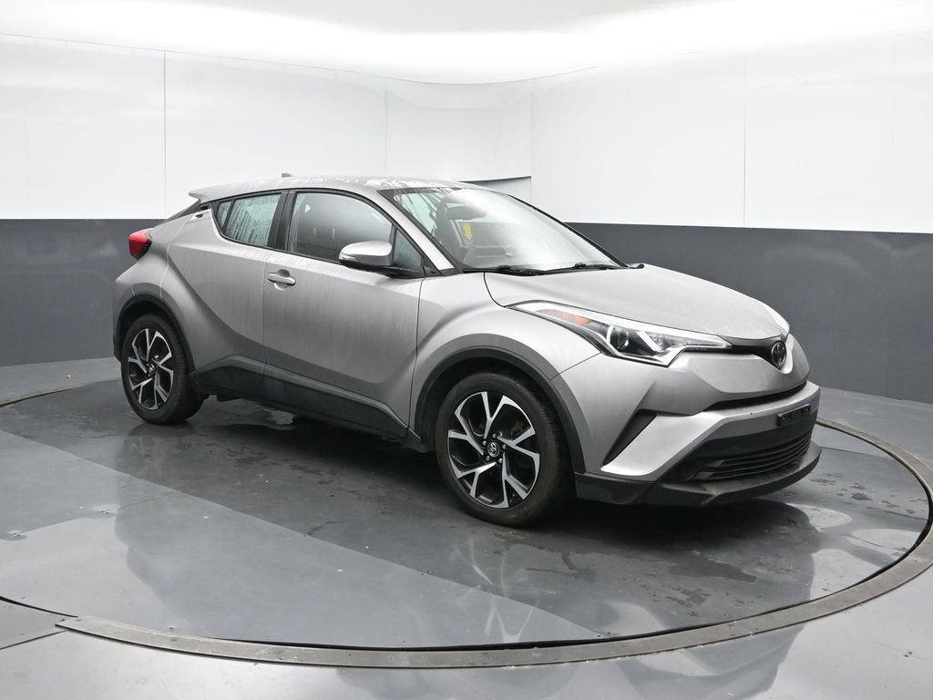 Used 2019 Toyota C-HR image 7