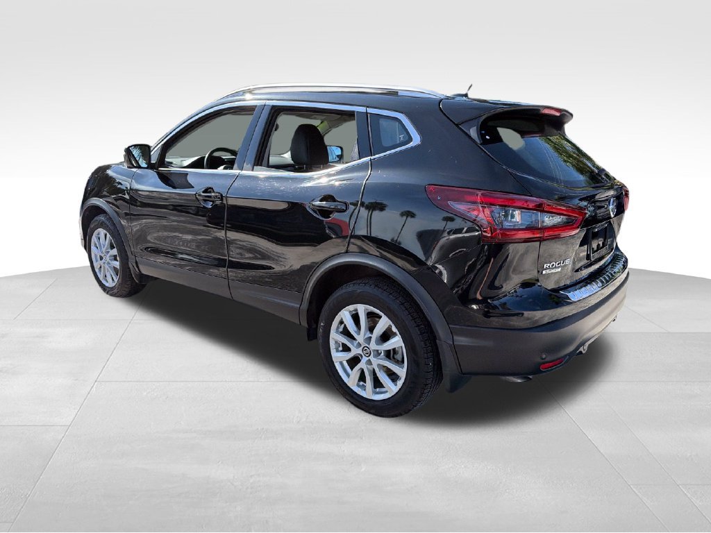 Used 2022 Nissan Rogue Sport SV w/ Technology Package AWD/4WD image 5
