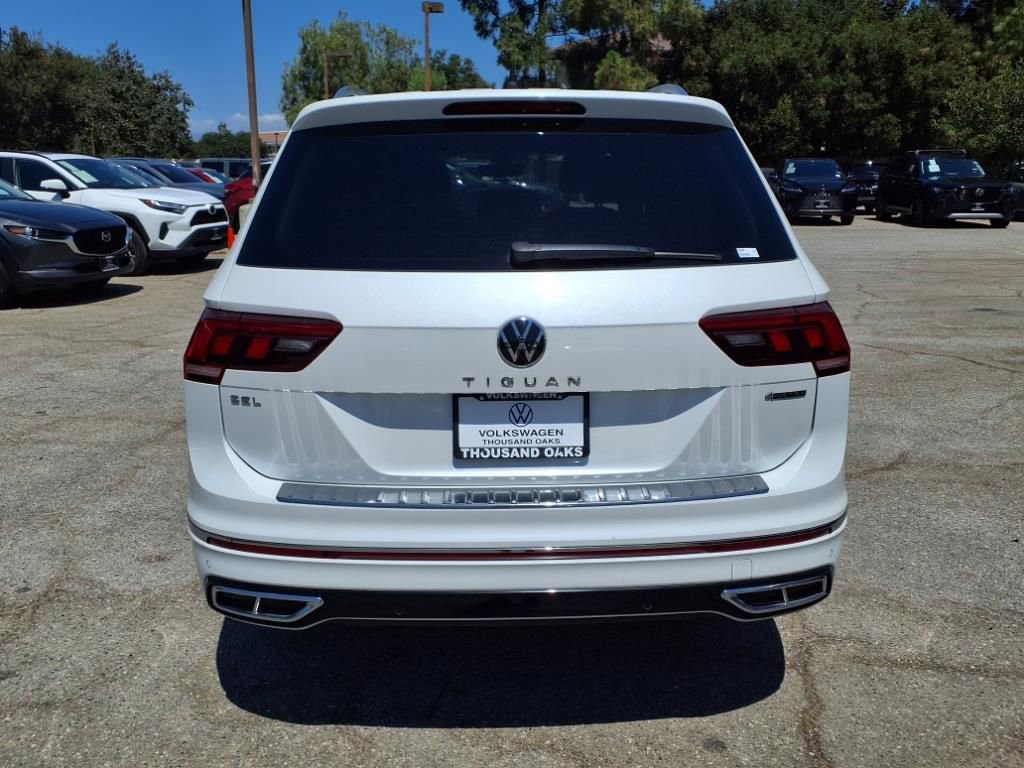 Used 2022 Volkswagen Tiguan SEL R-Line image 21