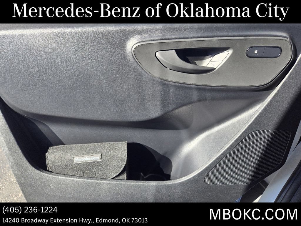 Used 2025 Mercedes-Benz Sprinter 2500 image 24