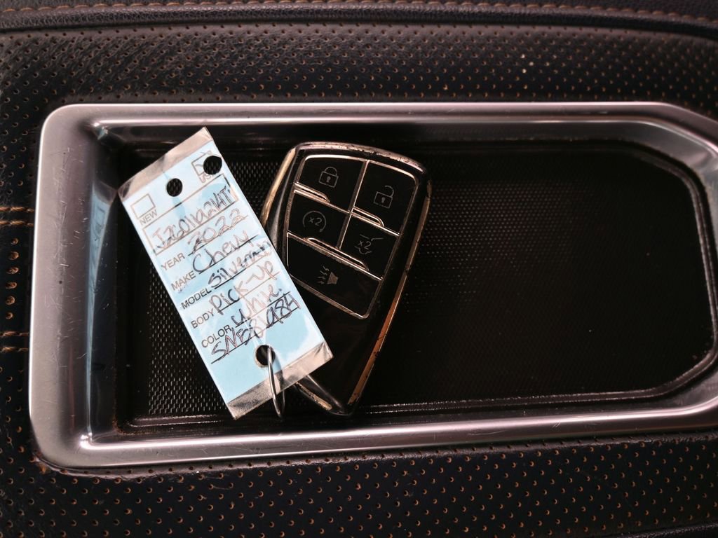 Used 2022 Chevrolet Silverado 1500 High Country image 22