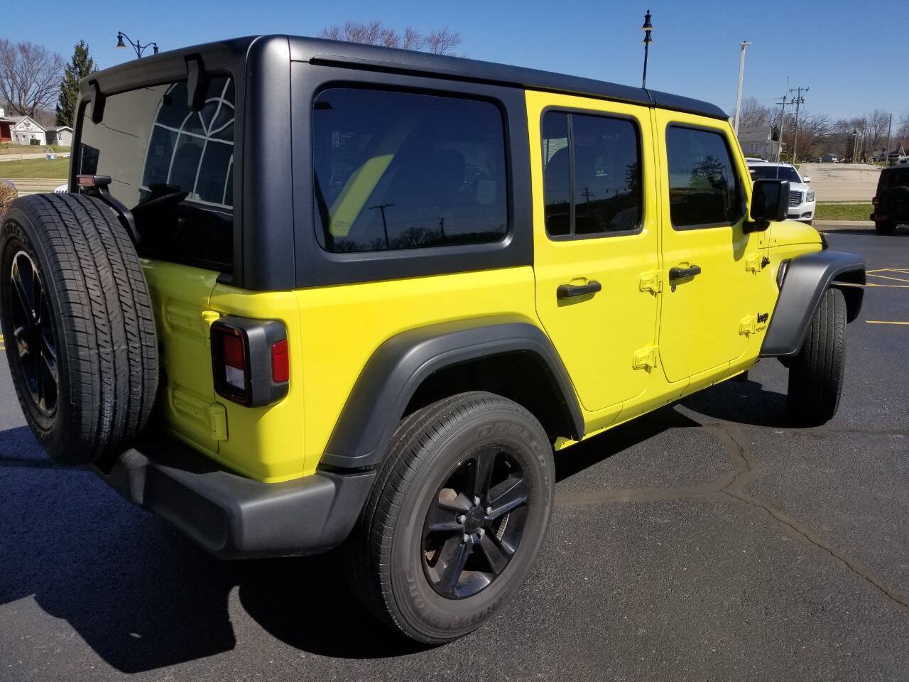 Used 2022 Jeep Wrangler Unlimited Sport AWD/4WD image 7