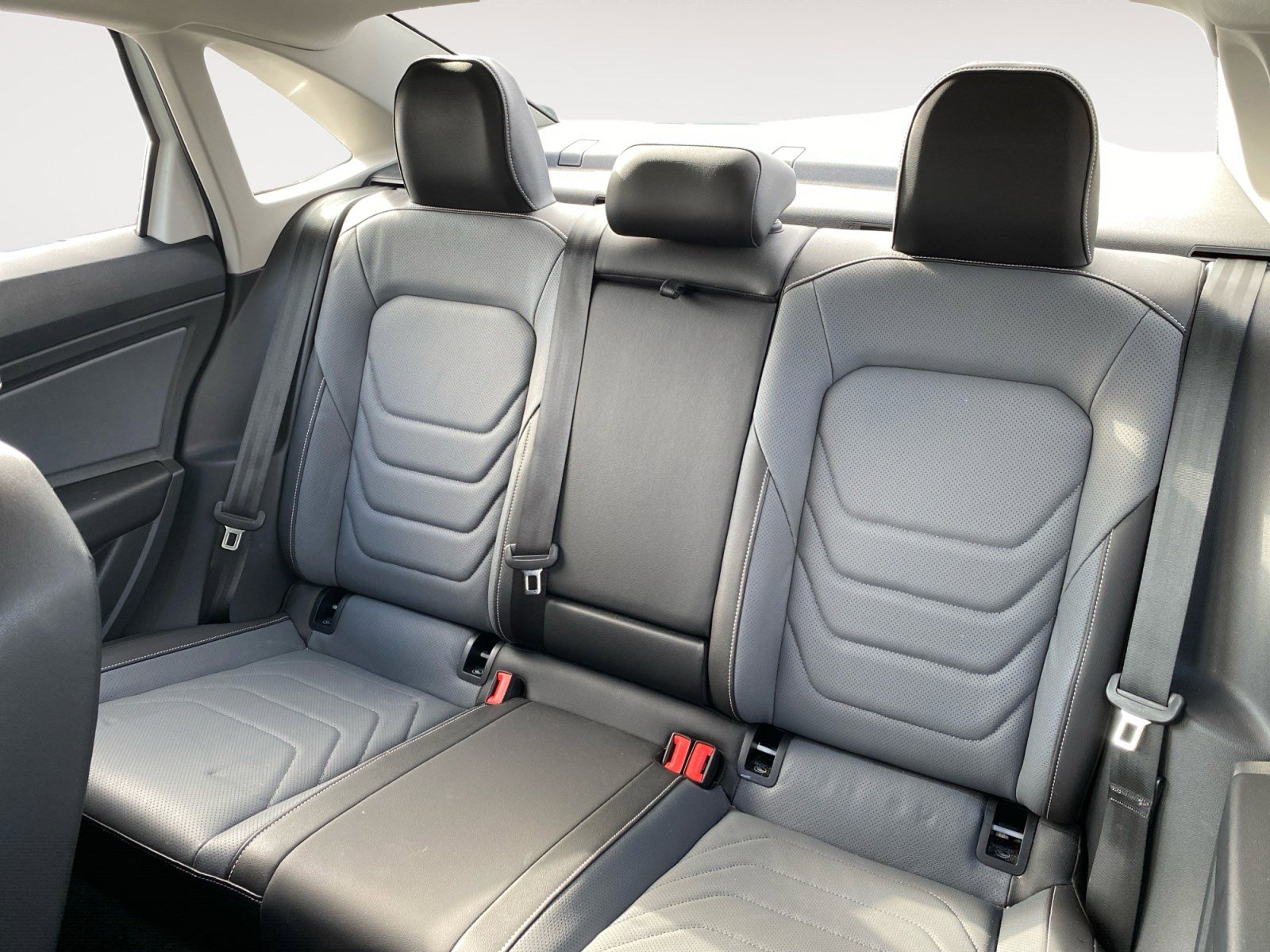 Used 2025 Volkswagen Jetta SEL image 20