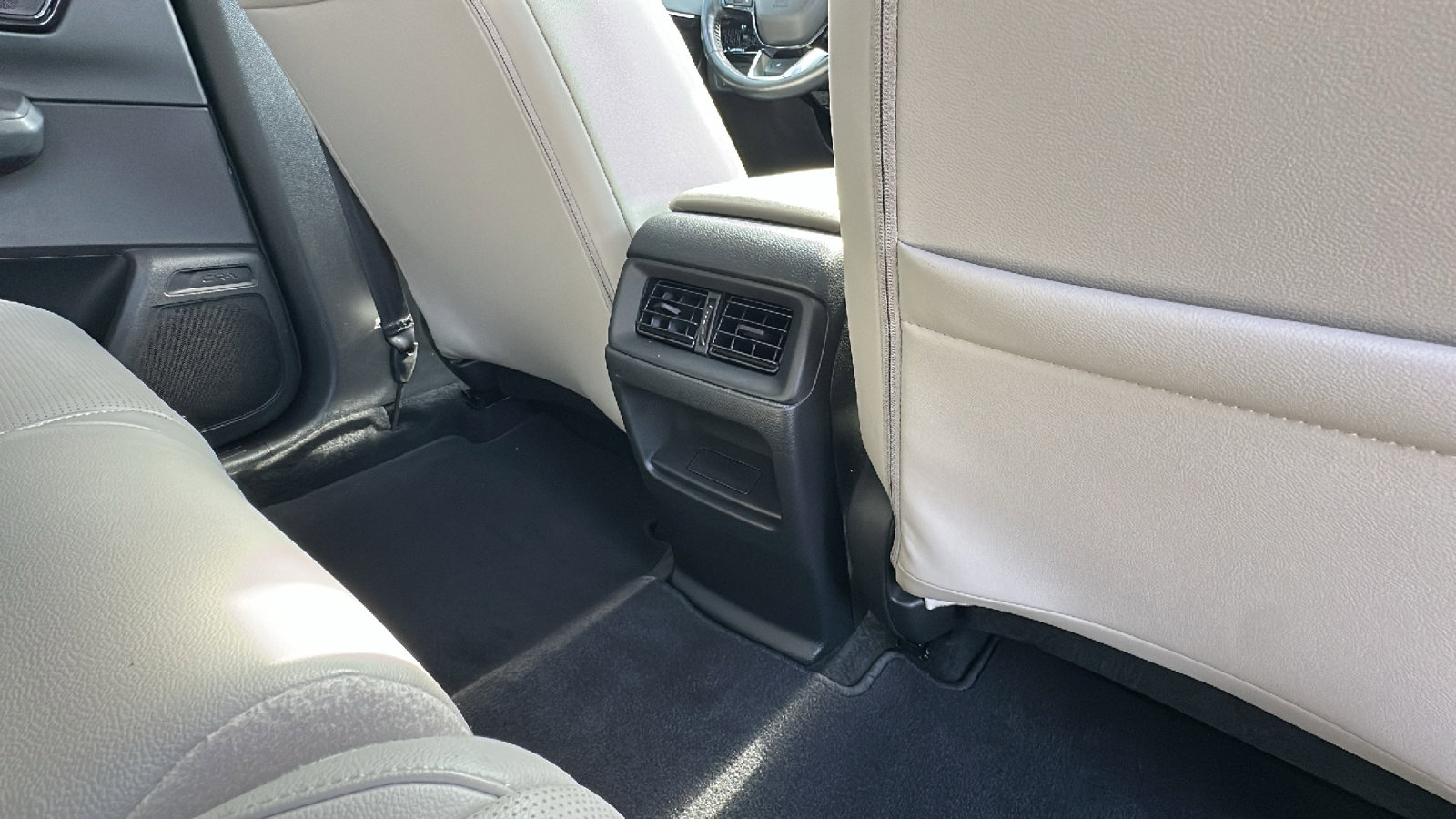 Used 2023 Honda CR-V EX-L image 24