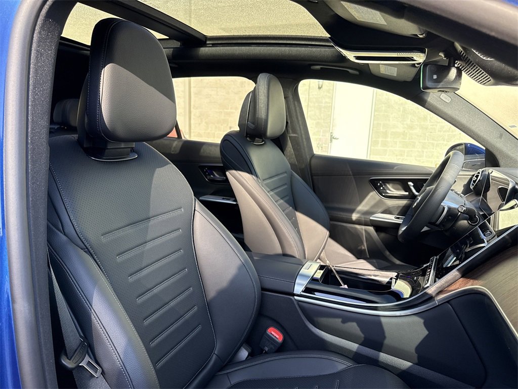 New 2025 Mercedes-Benz GLC 350e 4MATIC image 19