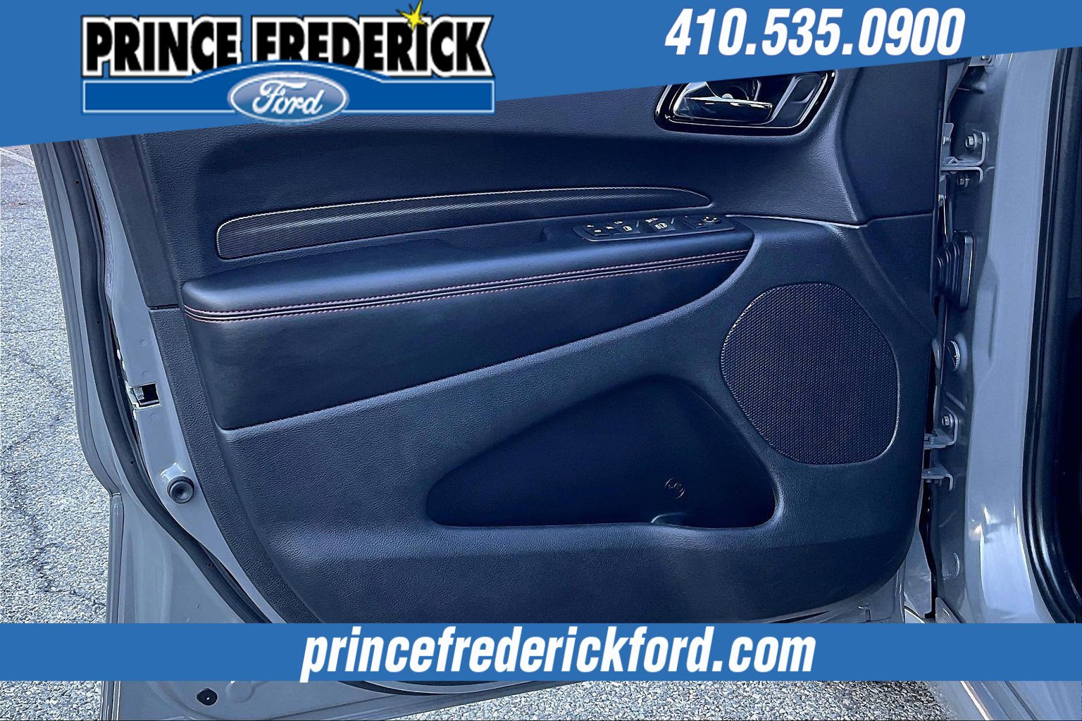 Used 2024 Dodge Durango R/T w/ Blacktop Package image 21