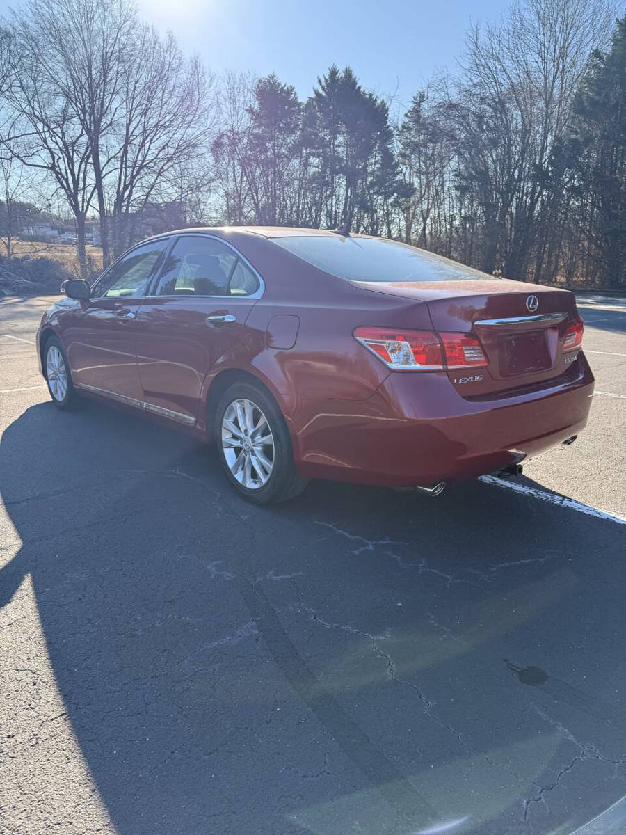 Used 2010 Lexus ES 350 FWD image 5