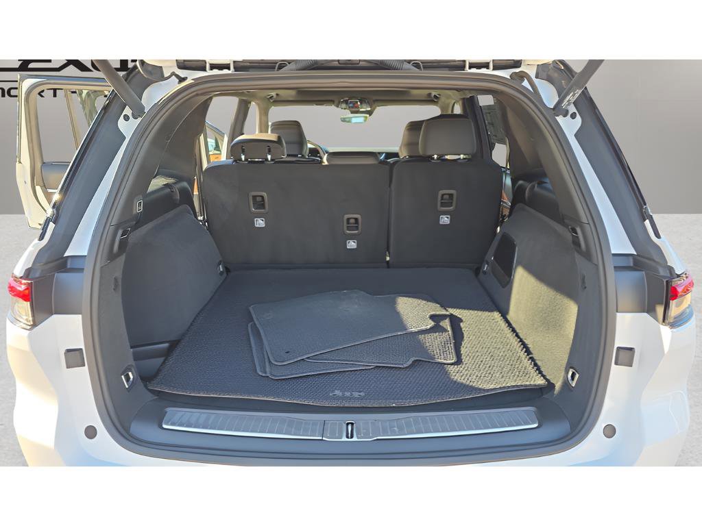 Used 2023 Jeep Grand Cherokee Summit image 29