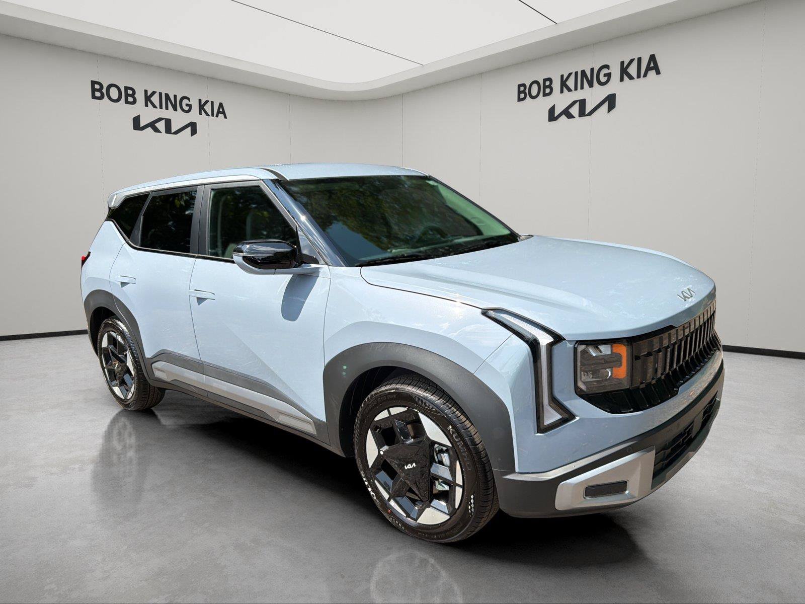 New 2027 Kia Seltos S FWD image 7
