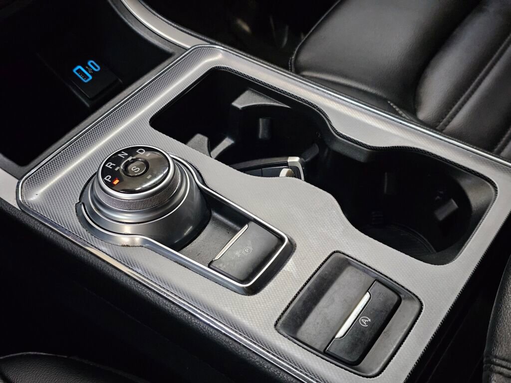 Used 2021 Ford Edge SEL w/ Cargo Accessory Package image 32