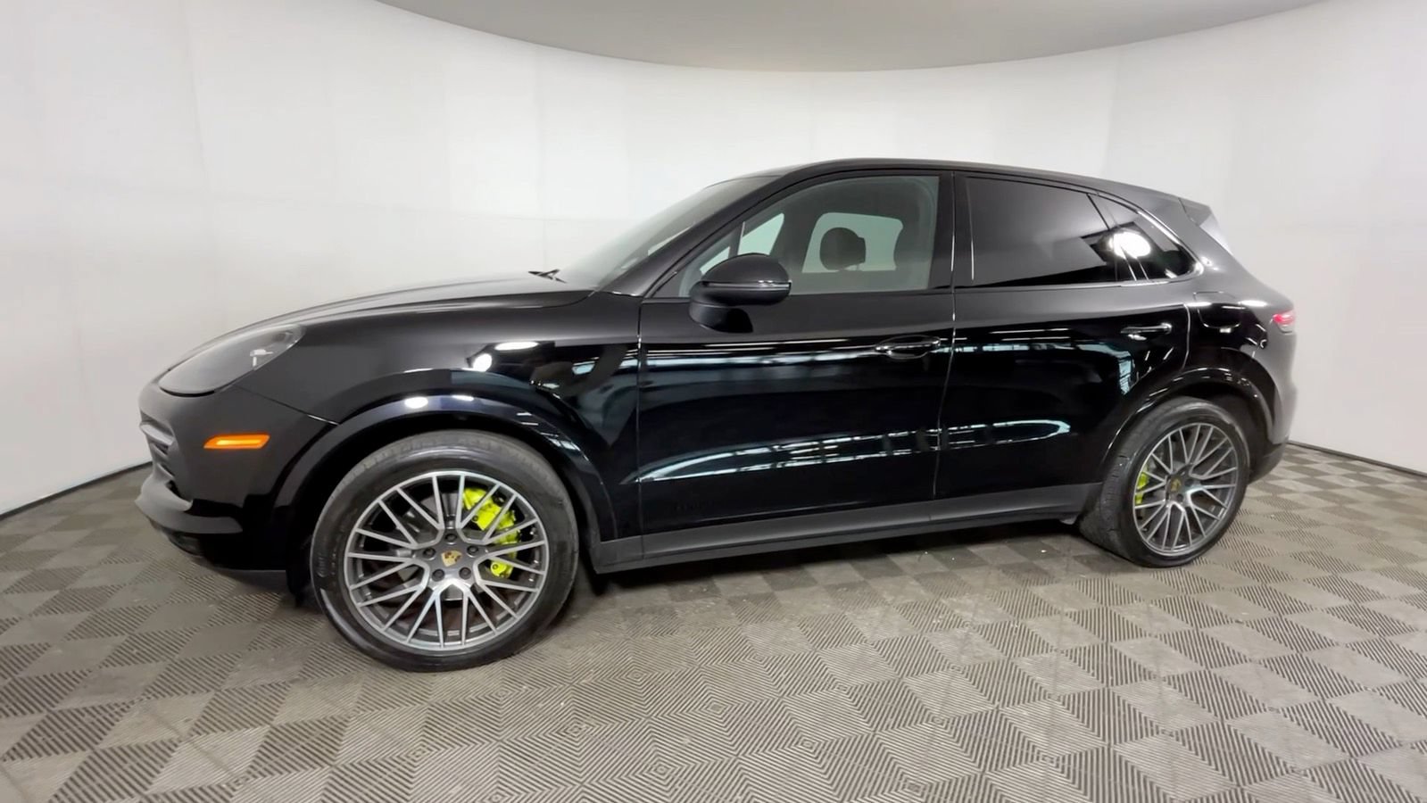 Used 2021 Porsche Cayenne E-Hybrid AWD/4WD image 10