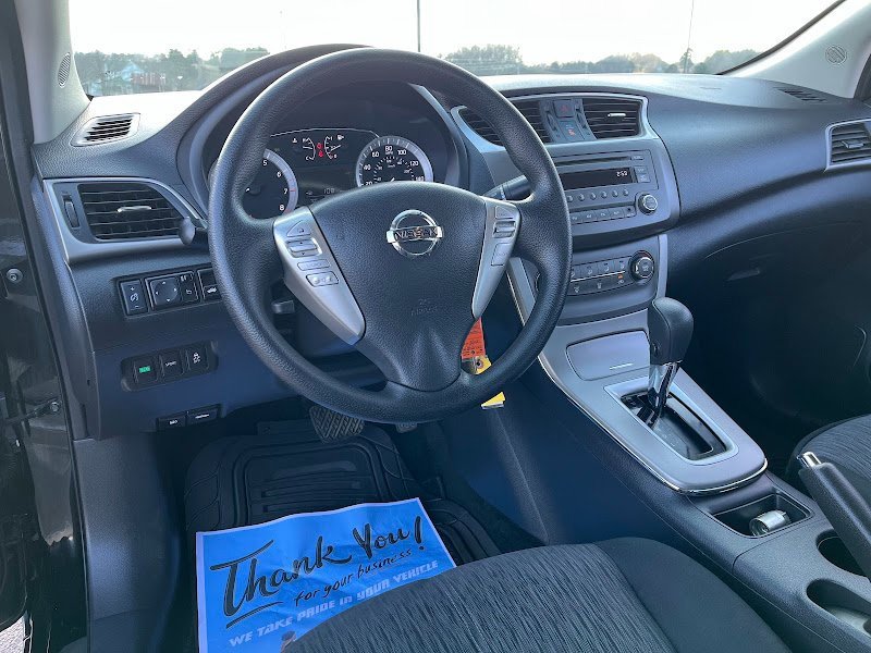 Used 2014 Nissan Sentra SV image 9