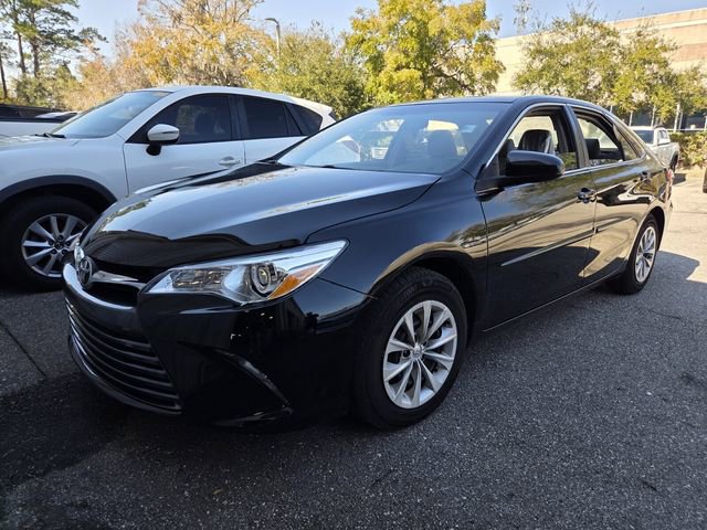 Used 2016 Toyota Camry LE
