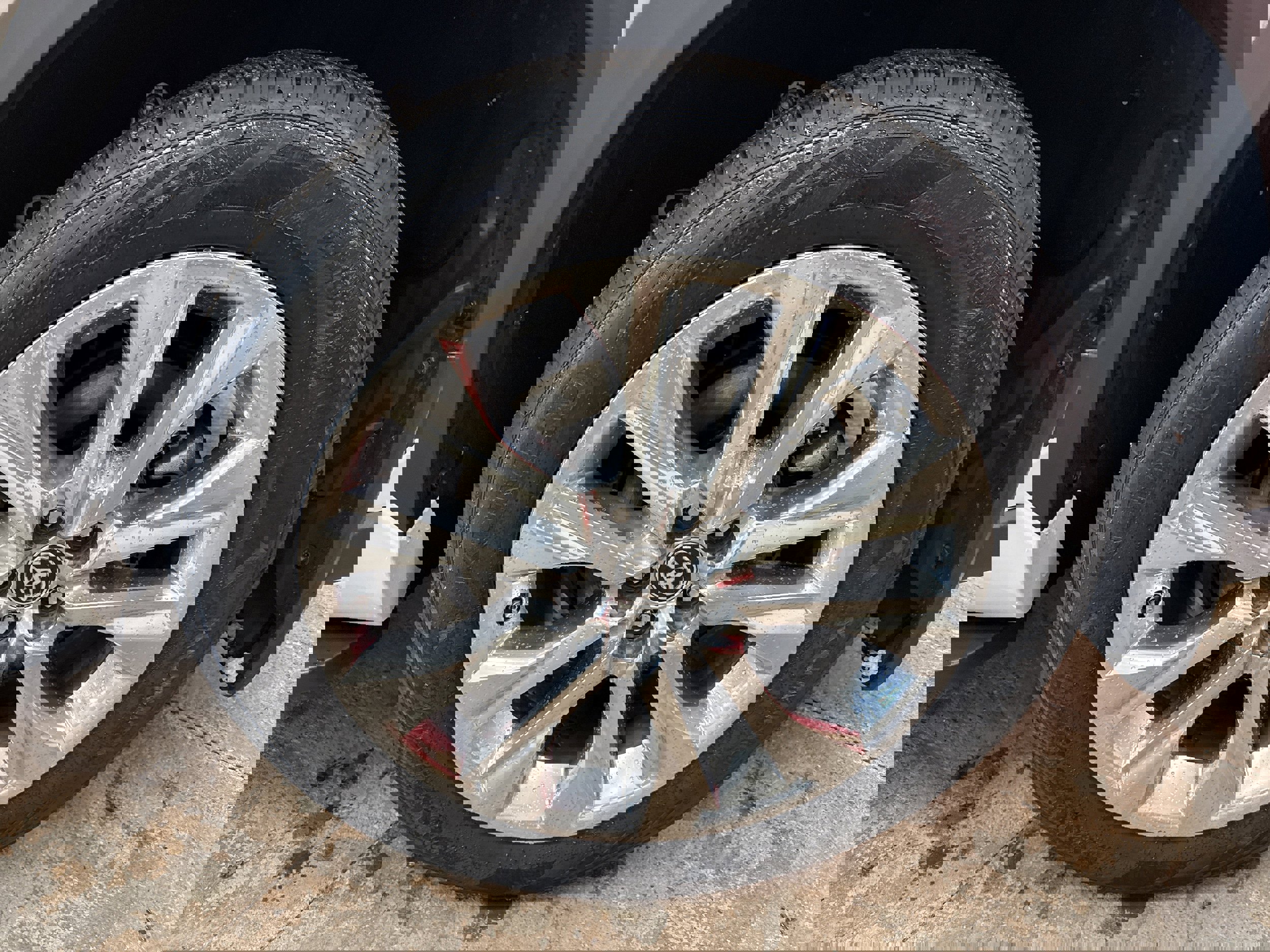 Used 2023 Toyota Highlander Limited image 9