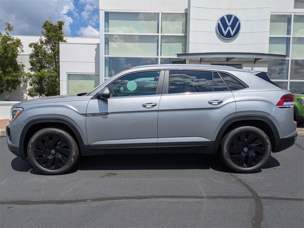 New 2026 Volkswagen Atlas Cross Sport SE image 8