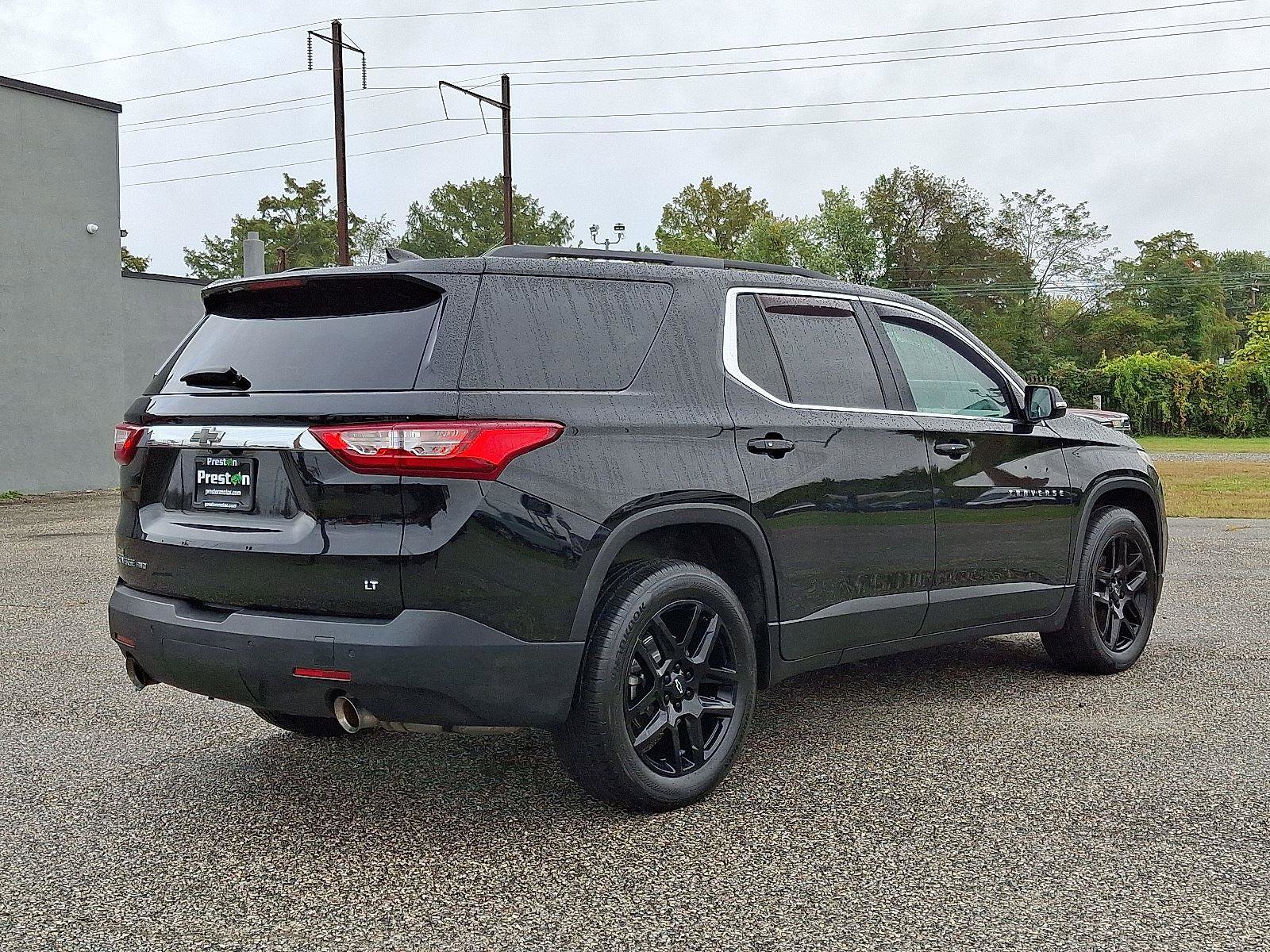 Used 2020 Chevrolet Traverse LT image 4