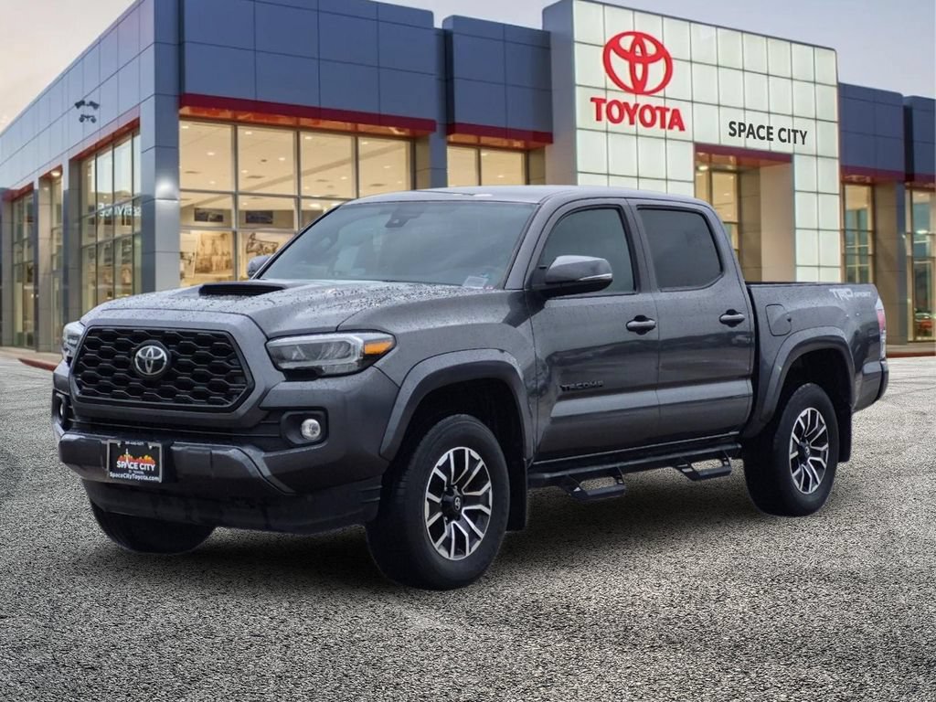 Used 2022 Toyota Tacoma TRD Sport w/ Technology Package RWD image 2
