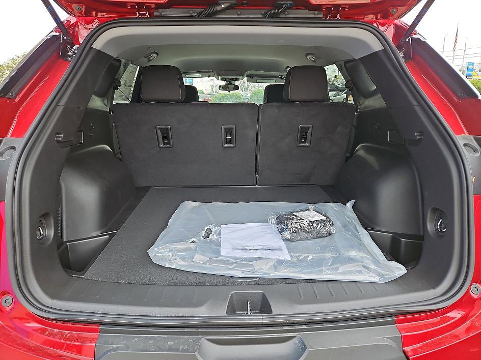 New 2025 Chevrolet Blazer LT image 11