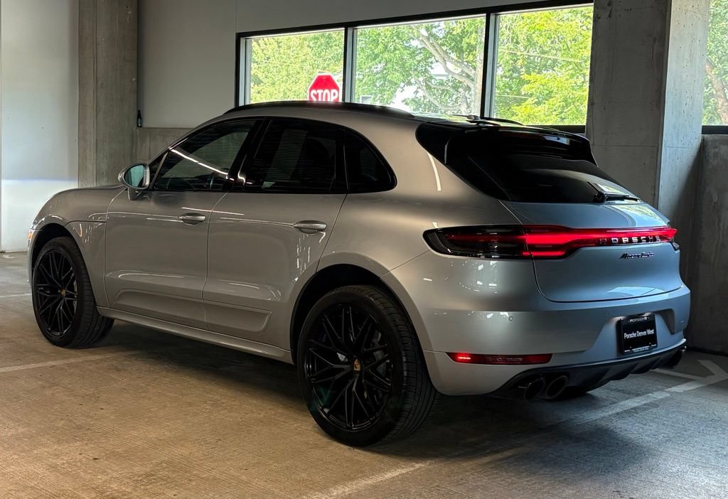 Used 2020 Porsche Macan Turbo AWD/4WD image 3