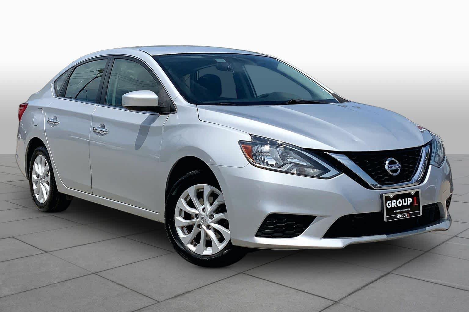 Used 2018 Nissan Sentra SV FWD image 3