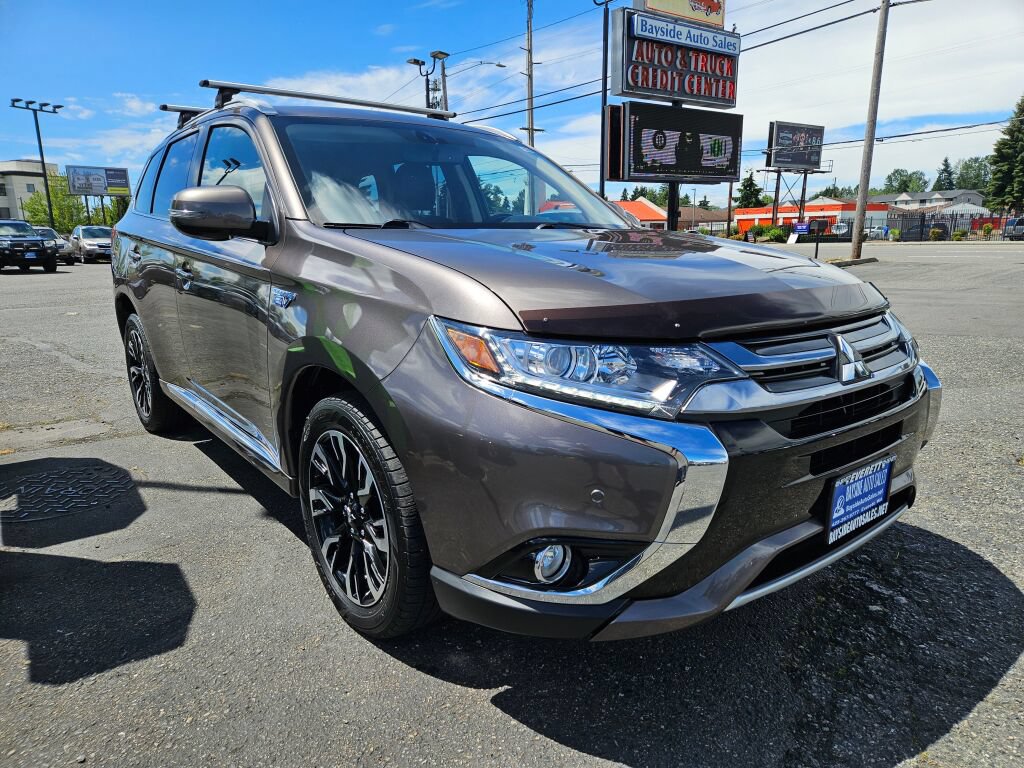 Used 2018 Mitsubishi Outlander SEL AWD/4WD image 6