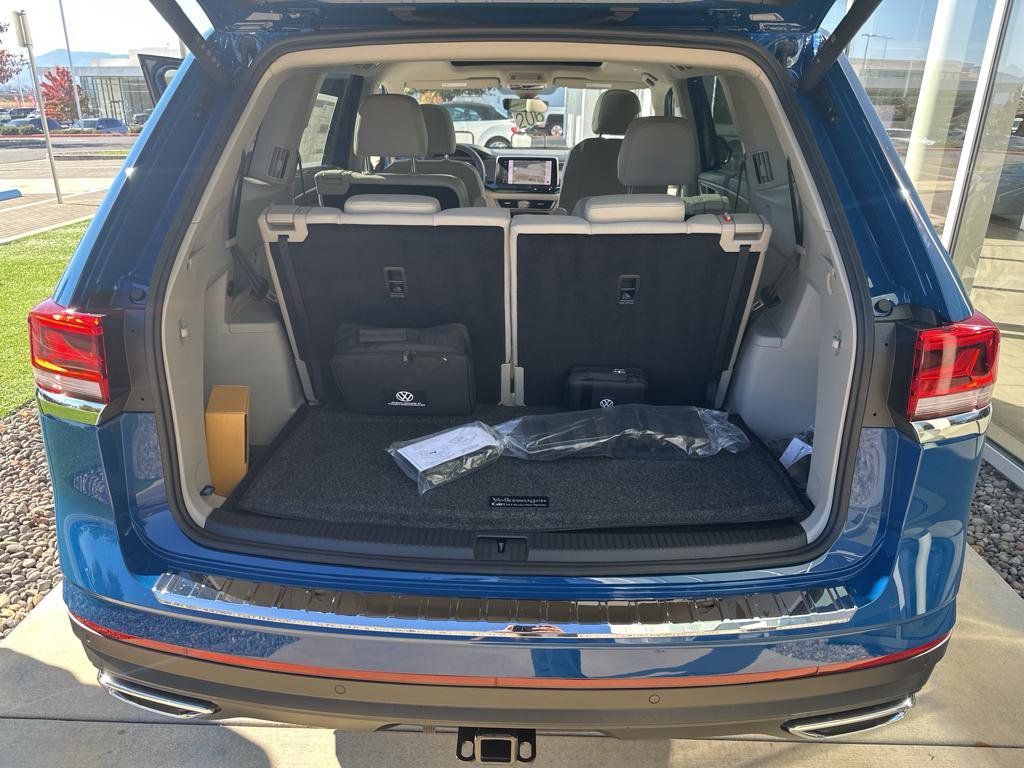 New 2025 Volkswagen Atlas SEL image 17