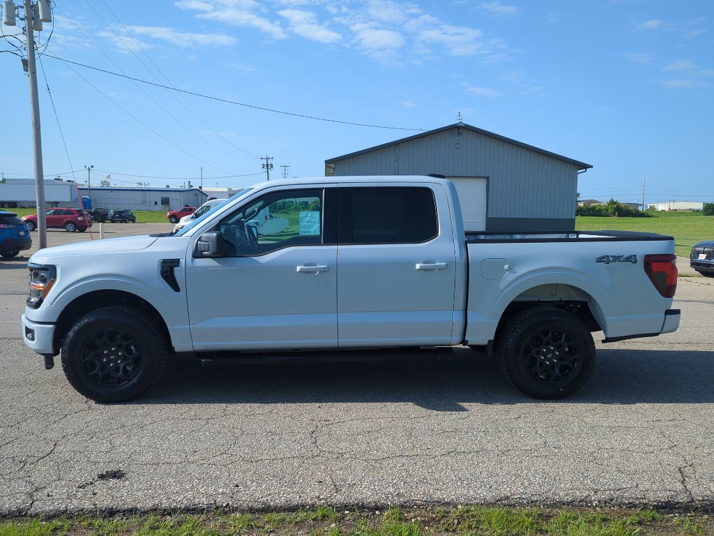 New 2025 Ford F150 XLT image 4