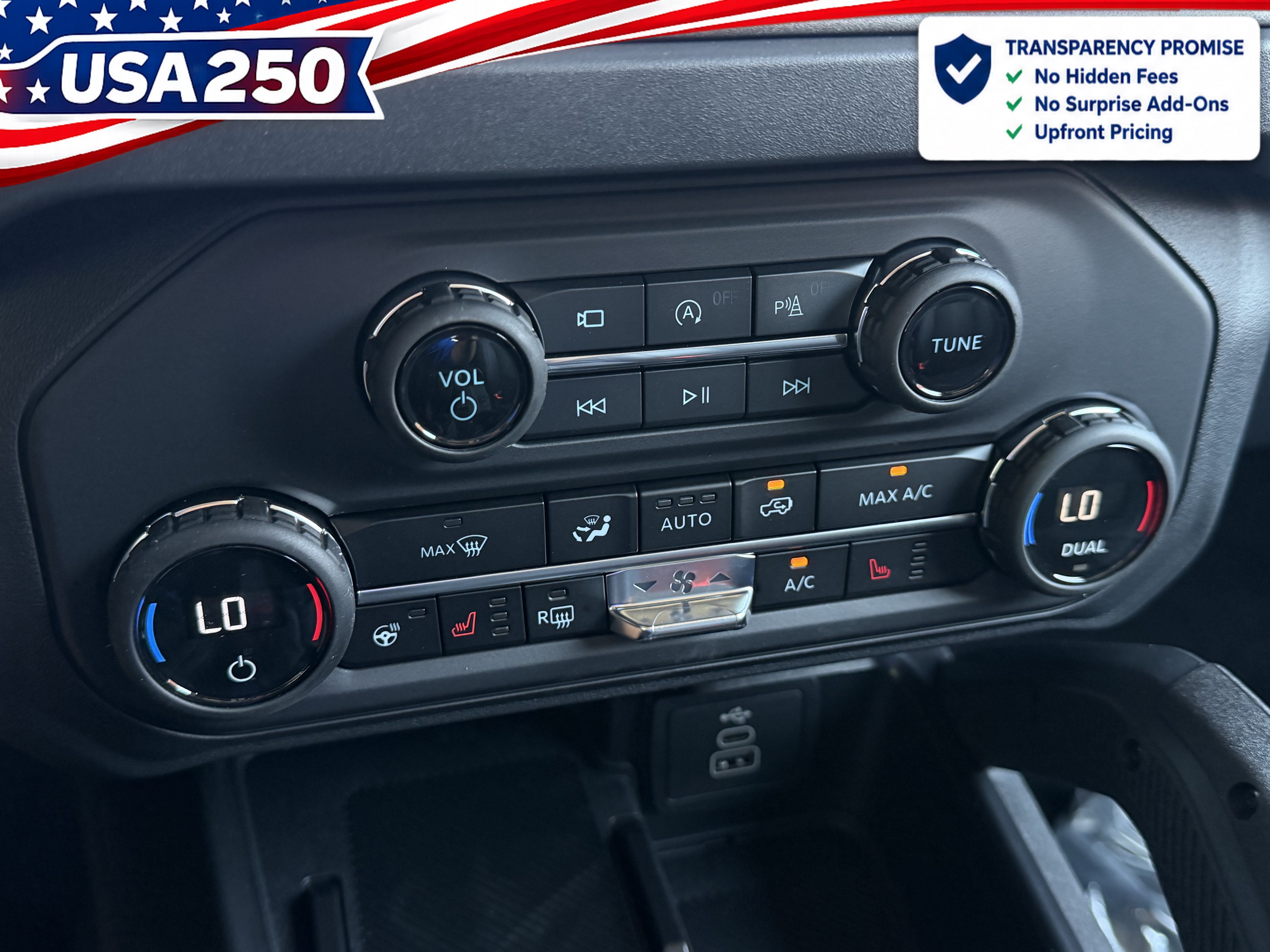 New 2026 Ford Bronco Raptor AWD/4WD image 17