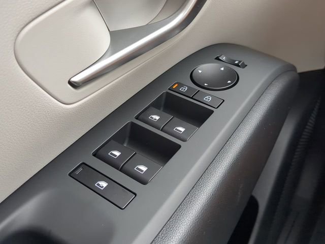 New 2025 Hyundai Tucson SE image 22