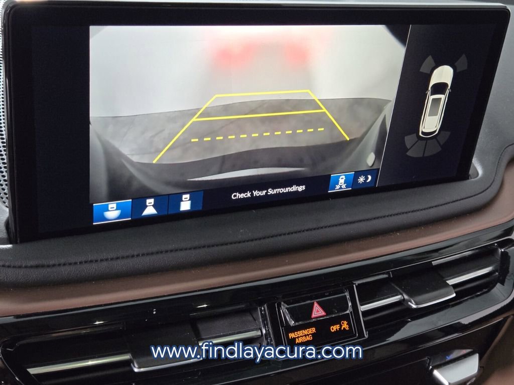 Used 2025 Acura MDX SH-AWD w/ Technology Package image 24