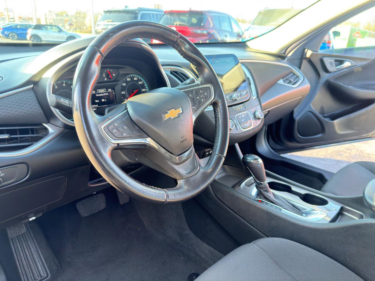 Used 2020 Chevrolet Malibu RS FWD image 16