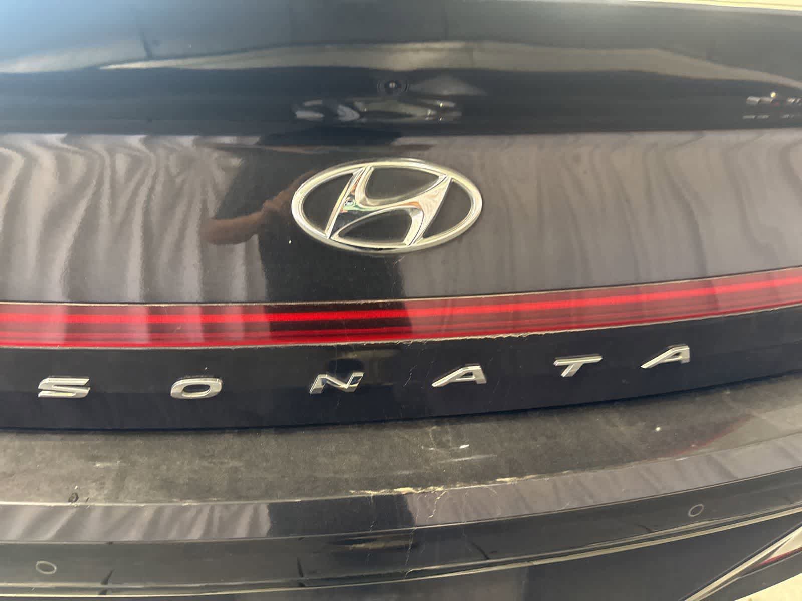 Used 2023 Hyundai Sonata Limited FWD image 13