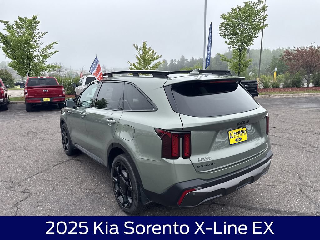 Used 2025 Kia Sorento X-Line EX AWD/4WD image 9