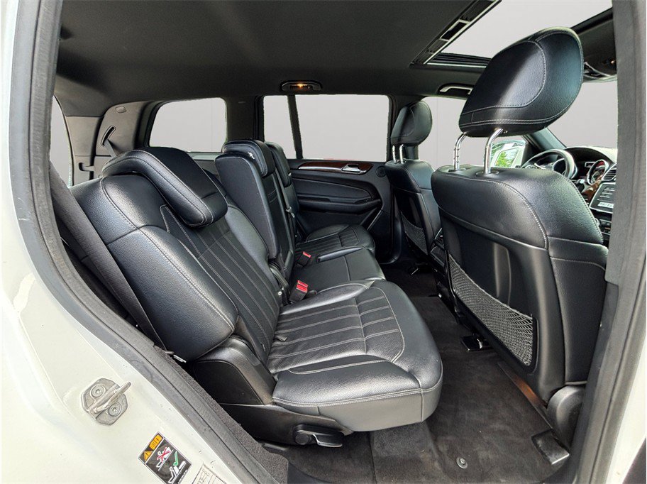 Used 2018 Mercedes-Benz GLS 450 4MATIC image 41