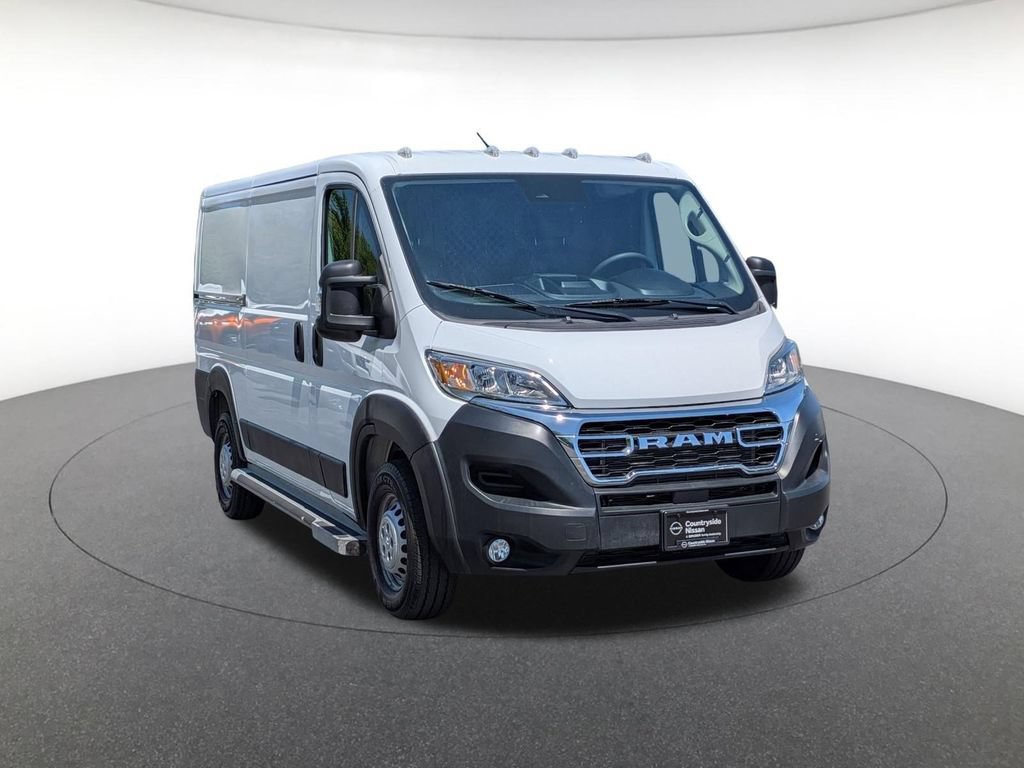 Used 2025 RAM ProMaster 2500 w/ U-Haul Equipment Group FWD image 3