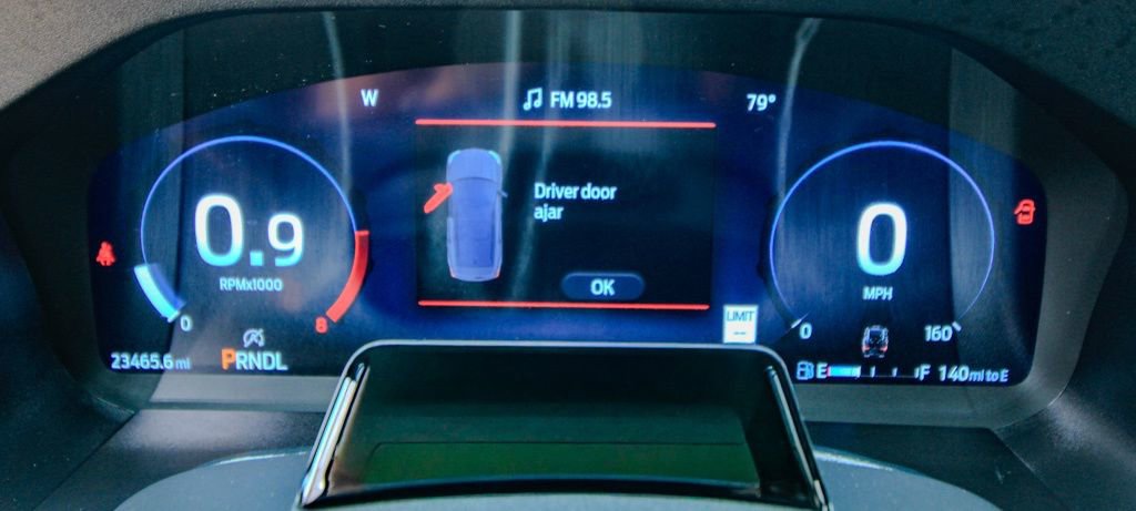 Used 2025 Ford Explorer ST-Line w/ Premium Package image 24